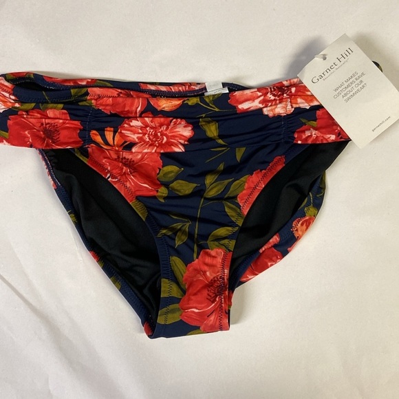 GARNET HILL Floral 3 Piece Tankini Set Top Bikini Skirt Red Navy Size 6 NWT - Picture 8 of 9